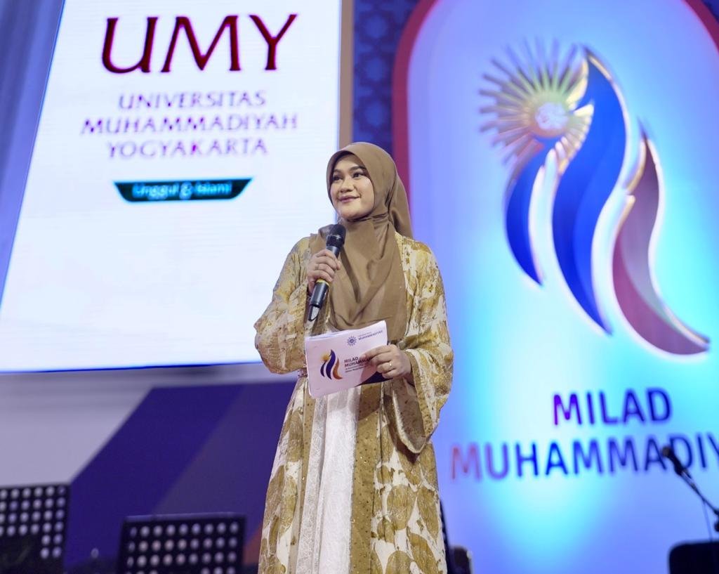 Master of Ceremony of the 111th Anniversary Celebration of Muhammadiyah
